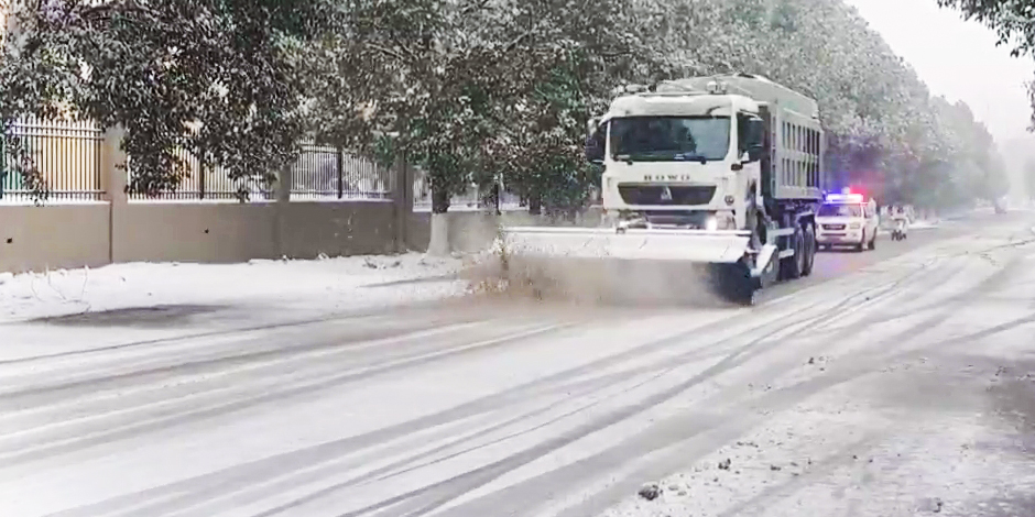 家寶園林：戰風雪(xuě) 鬥嚴寒 保暢通